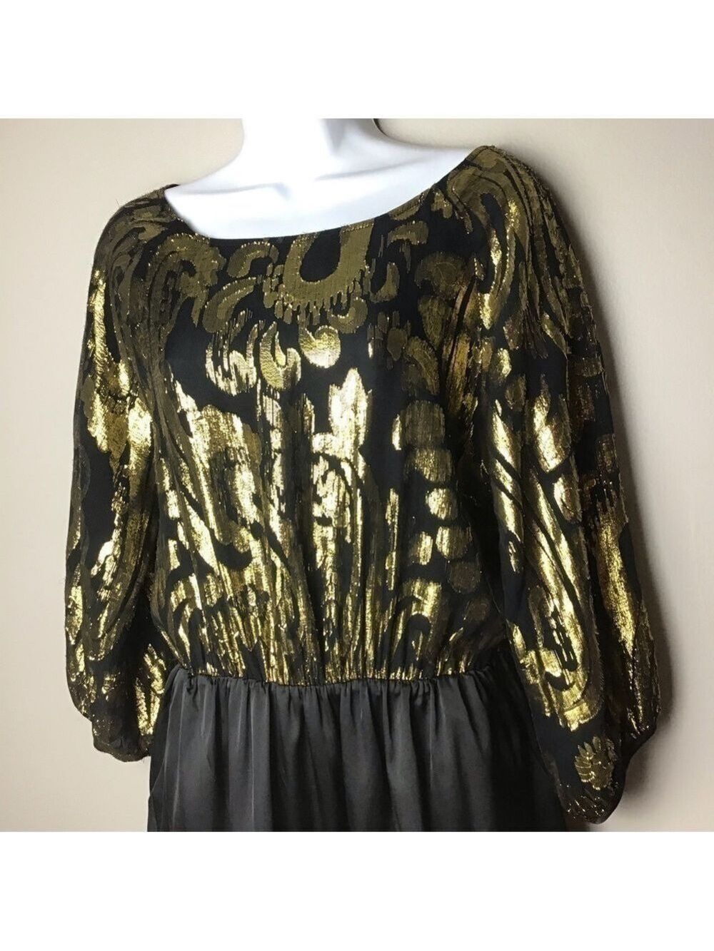 𝅺gianni Bini Silk Blend  Gold & Black Dress - Picture 5 of 7